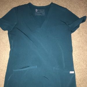 Figs Scrub Top